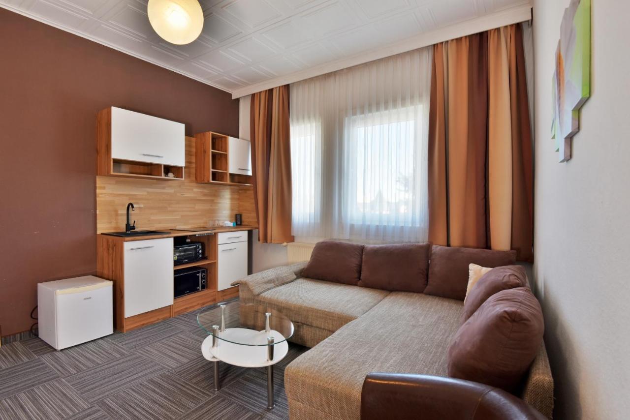 Hotel Zum Gruendle Обергоф Екстер'єр фото