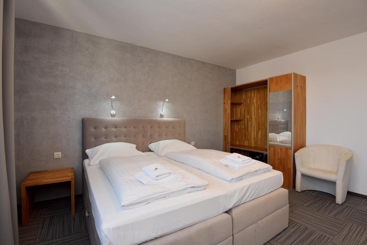 Hotel Zum Gruendle Обергоф Екстер'єр фото